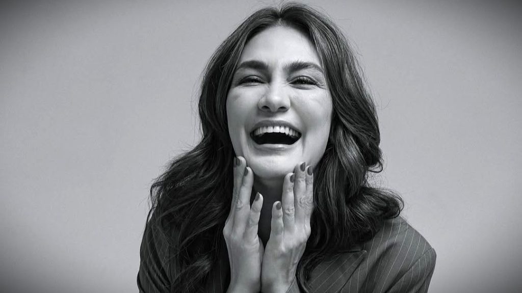 Luna Maya bicara jujur tentang jatuh-bangun hidupnya, kisah pahit manis sang artis (Instagram/@lunamaya)