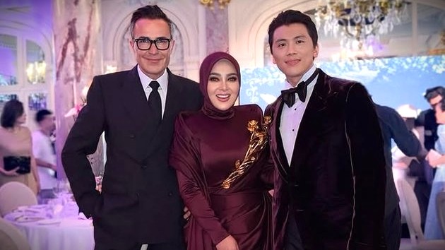 Syahrini di Cannes (Instagram)