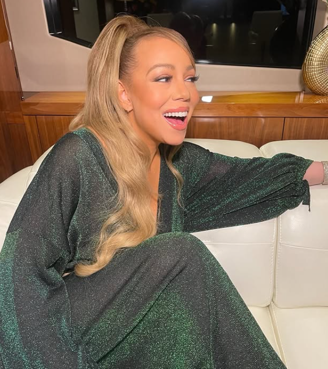Eminem awalnya ingin Mariah Carey memerankan karakter Stephanie, ibu dari tokoh utama Jimmy "B-Rabbit" Smith, yang akhirnya diperankan oleh Kim Basinger.