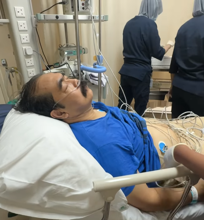 Kondisi Adam Suseno setelah kecelakaan cukup mengkhawatirkan. Ia langsung dilarikan ke UGD dan harus menjalani operasi besar dengan bius total.