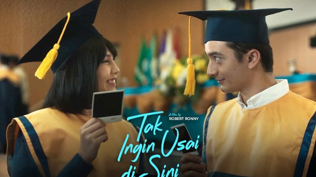 Adaptasi dari film Korea More Than Blue, versi Indonesia ini membawa pendekatan emosional yang lebih dekat dengan budaya lokal.