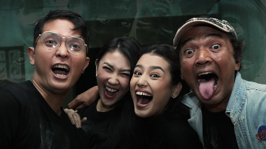 Pengalaman mistis Gibran ini terasa selaras dengan nuansa film Lorong Kost, yang juga mengangkat tema tentang gangguan tak kasatmata di sebuah rumah kost tua.