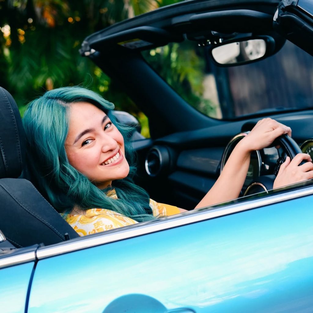 Kisah Marshanda adalah bukti nyata bahwa trauma dan penyakit mental bukan akhir dari segalanya.