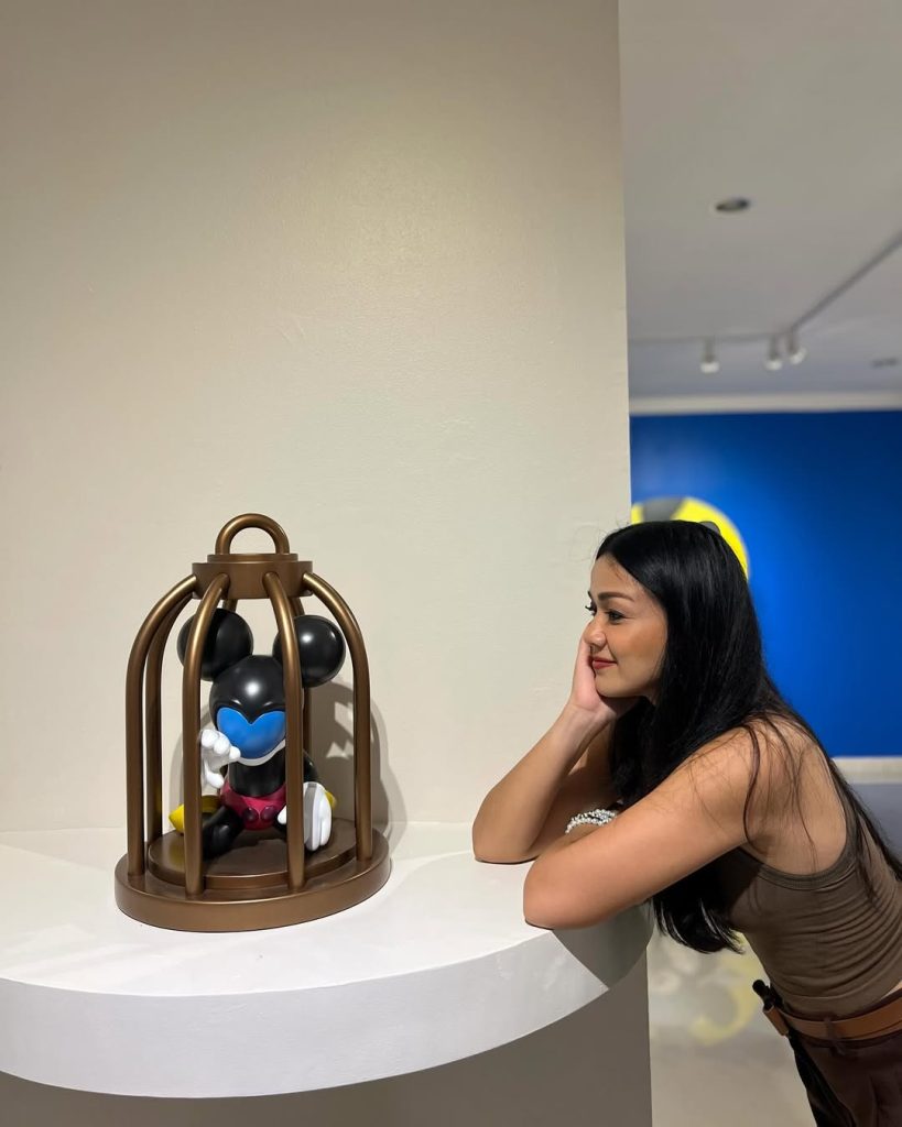 Nirina Zubir berkisah dirinya sempat mengalami burnout. Ia pun memilih untuk tidak melakukan apapun selama beberapa bulan.