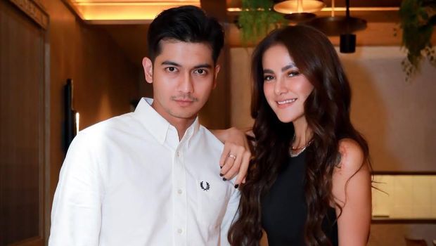 Kedekatan Olla Ramlan dengan Teuku Ryan, mantan suami Ria Ricis, sempat menjadi sorotan setelah keduanya terlihat bersama dalam beberapa unggahan media sosial.