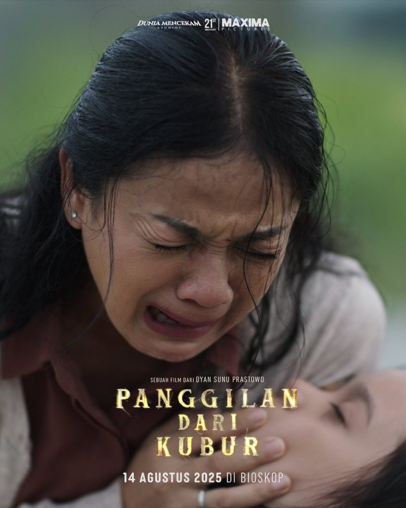Disutradarai oleh Dyan Sunu P, Panggilan Dari Kubur bukan sekadar film horor, tapi juga potret emosi seorang ibu yang terjebak antara cinta dan kehilangan.
