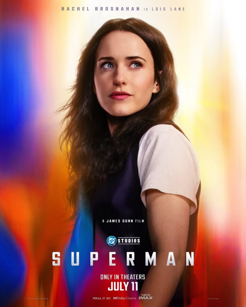 Peran sebagai Lois Lane menjadi langkah besar dalam karier Rachel Brosnahan, sekaligus tantangan baru untuk menghidupkan karakter jurnalis tangguh yang telah melekat di hati penggemar DC Comics.