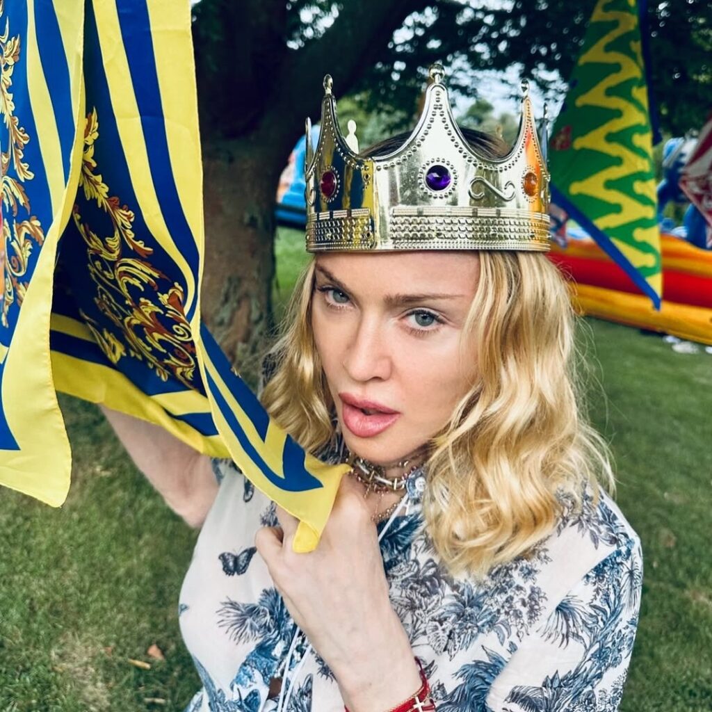 Perayaan ulang tahun Madonna tahun ini berlangsung secara privat di kediamannya di Lisbon, Portugal, bersama anak-anak dan beberapa sahabat dekat.