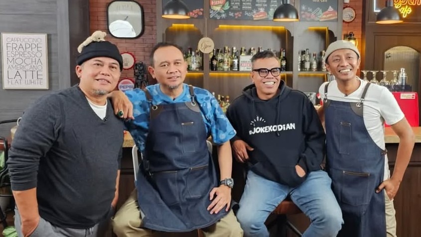 Apa yang ia alami—dari saldo ATM tersisa Rp26 juta, menjual mobil-mobil kesayangan, hingga bangkit kembali di televisi—adalah perjalanan hidup yang pahit sekaligus manis.