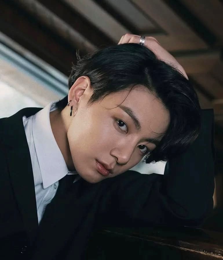 Jungkook BTS larang fans ke rumahnya (Instagram/jungkook_bighitentertainment)