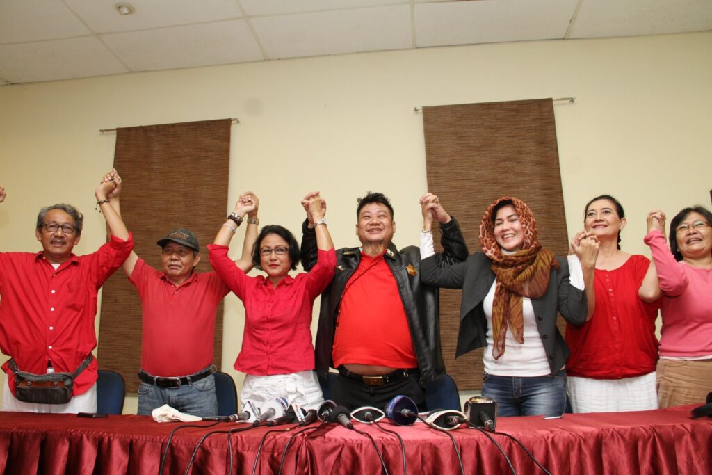 Ki Kusumo menambahkan bahwa perdamaian adalah hak fundamental setiap warga negara. 