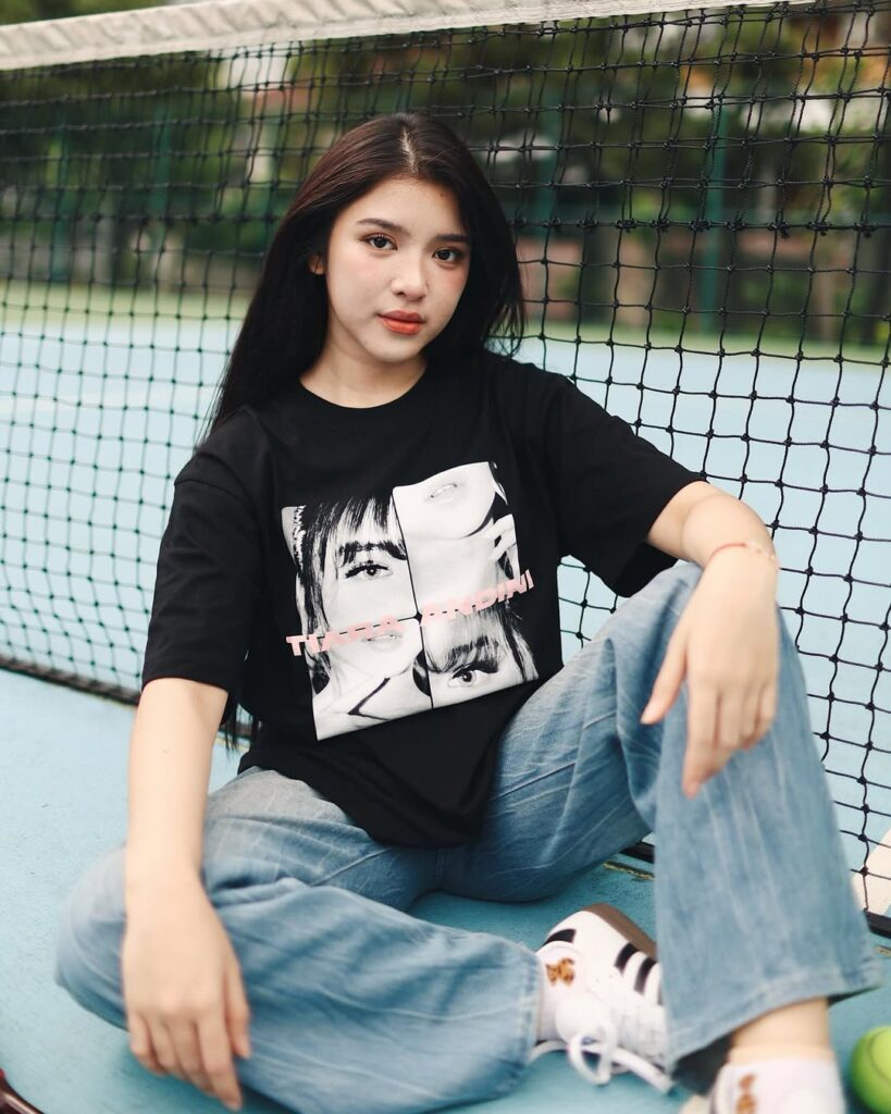 Tiara menyebut kejadian ini sebagai “beautiful chaos” yang mencerminkan arogansi dalam hal kecil.