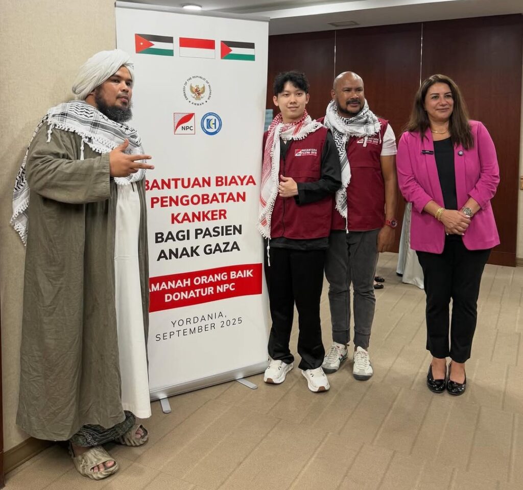 Willie Salim tidak hanya membawa bantuan berupa sembako dan makanan siap saji, tetapi juga obat-obatan dan alat kesehatan yang sangat dibutuhkan warga Gaza.