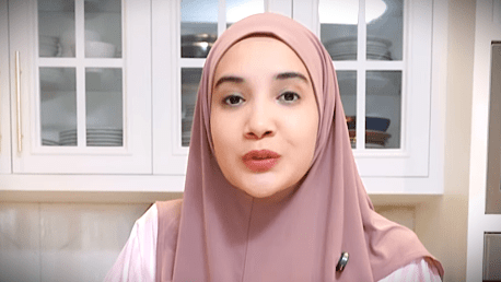Zaskia Sungkar menjalani kehamilan kedua