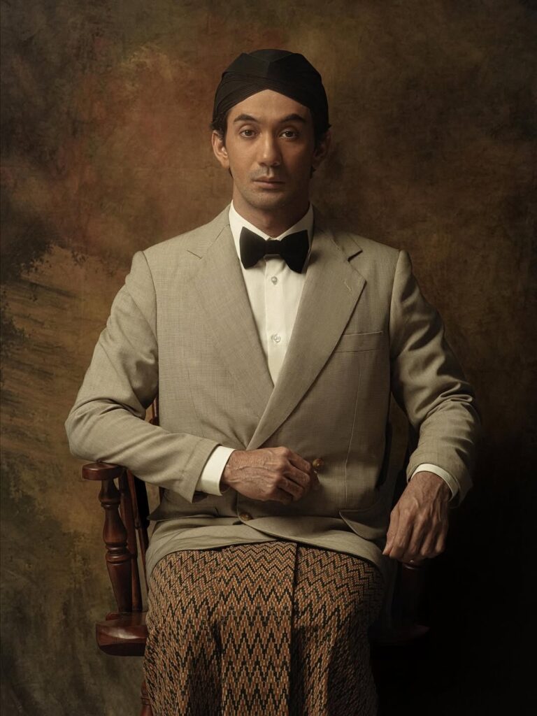 Setelah melewati masa-masa sulit, kerja keras Reza perlahan membawa hasil. Ia mulai dikenal sebagai aktor dengan kemampuan luar biasa.