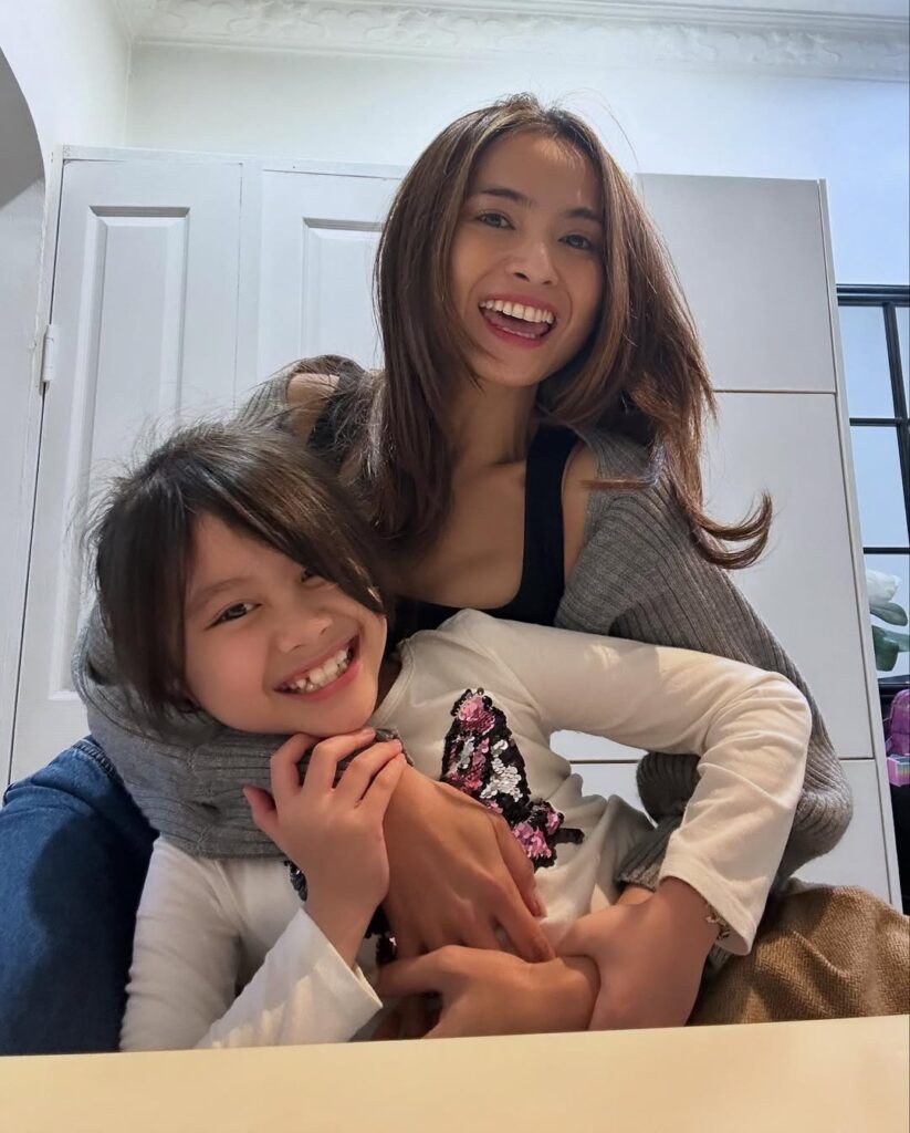 Acha dan keluarganya telah menetap di Australia selama 10 tahun.