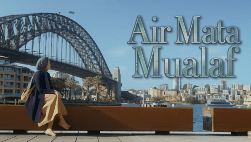 Salah satu kekuatan utama film ini adalah pendekatannya terhadap isu keyakinan sebagai pilihan sadar, bukan warisan otomatis.