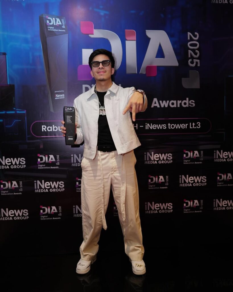 Kisah hidup Atta Halilintar adalah cermin dari kenyataan bahwa hidup tak selalu indah, tapi selalu berharga.