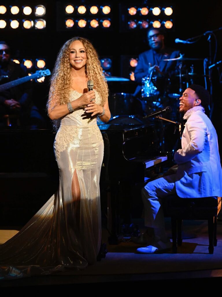 Konser “The Celebration of Mimi” dibuka dengan penampilan Boyzlife, kolaborasi antara Brian McFadden (eks Westlife) dan Keith Duffy (eks Boyzone), yang membawakan lagu-lagu era 90-an sebagai pemanasan.