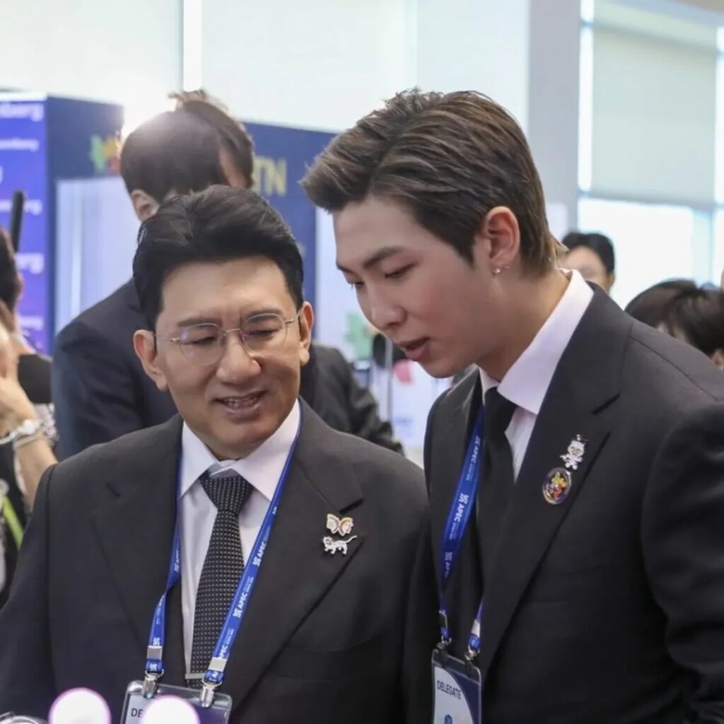 RM menyebut K-Pop sebagai salah satu kekuatan budaya Korea yang telah melampaui batas geografis dan bahasa.