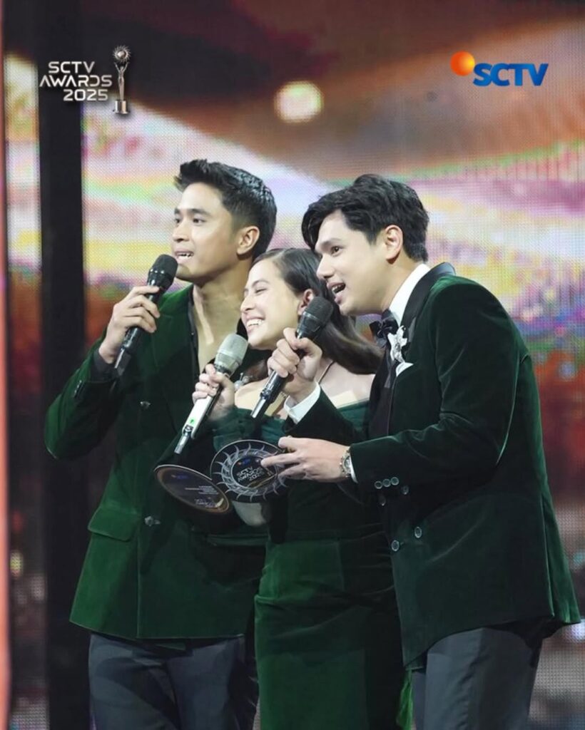 Dalam kategori Aktor Utama Paling Ngetop, Harry Vaughan berhasil membawa pulang piala, mengalahkan nama-nama besar seperti Arya Mohan, Fattah Syach, dan Immanuel Caesar Hito.