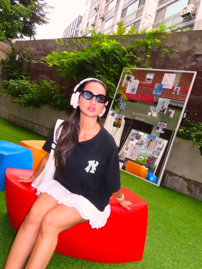 Tengku Dewi akhirnya buka suara melalui unggahan Instagram Story.