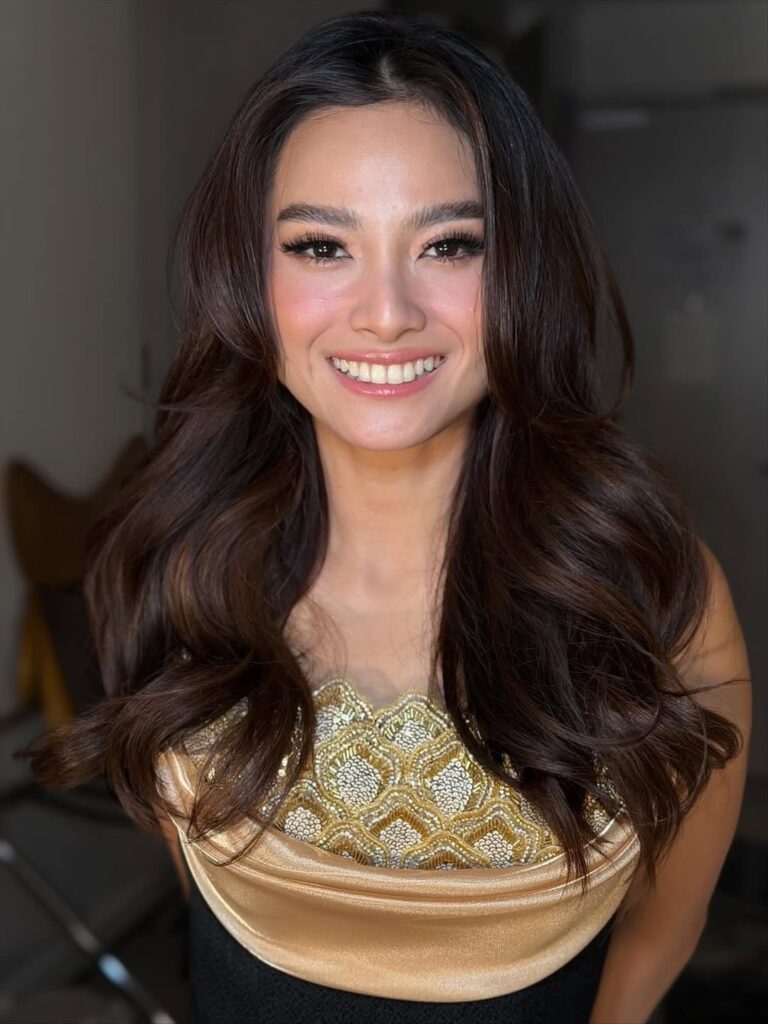 Dalam konferensi pers di Epicentrum XXI, Jakarta Selatan, Acha mengaku sempat menolak tawaran untuk kembali bernyanyi.