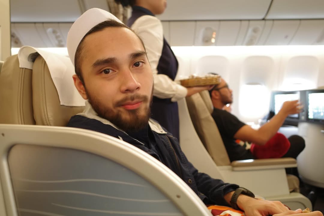 Achmad Megantara jadi ustaz di Air Mata Mualaf