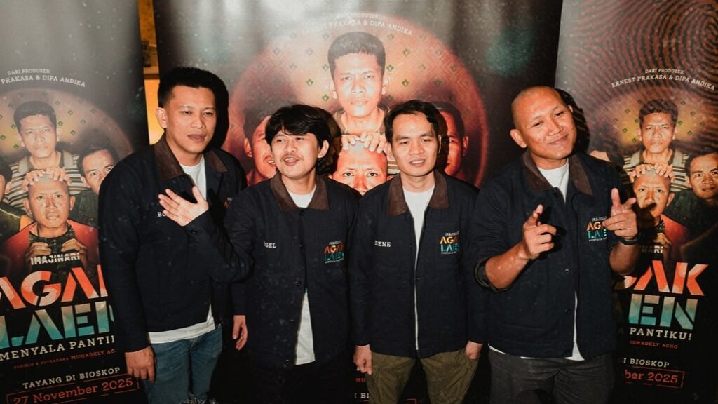 Produser Ernest Prakasa menambahkan bahwa adegan tersebut sudah mendapat perlakuan khusus sejak tahap pembacaan naskah.