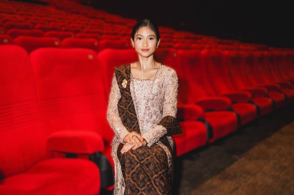 Claresta Taufan berperan di film Pangku