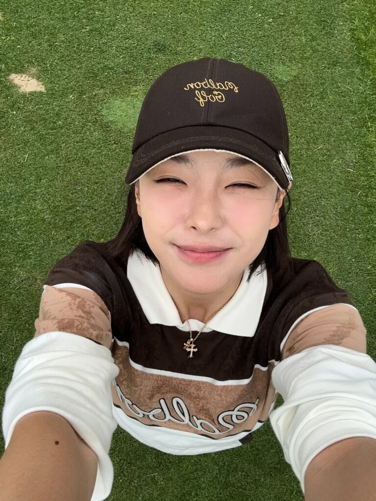 Go Won Hee diketahui menikah dengan seorang pengusaha pada tahun 2022, namun pernikahan tersebut berakhir di awal 2025.