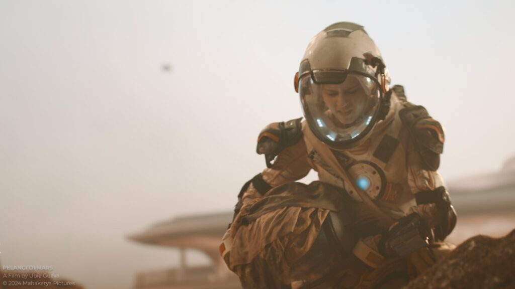 'Pelangi di Mars' tidak hanya sekadar film anak biasa. Dengan genre fiksi ilmiah, film ini berambisi untuk membangkitkan rasa ingin tahu dan imajinasi anak-anak Indonesia