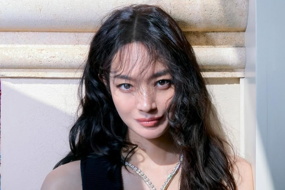 Shin Min Ah diisukan hamil