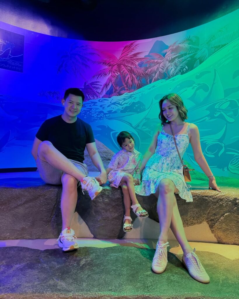 Kehadiran kedua orang tua dalam kehidupan anak meski sudah tidak lagi bersama memberikan dampak emosional yang positif.