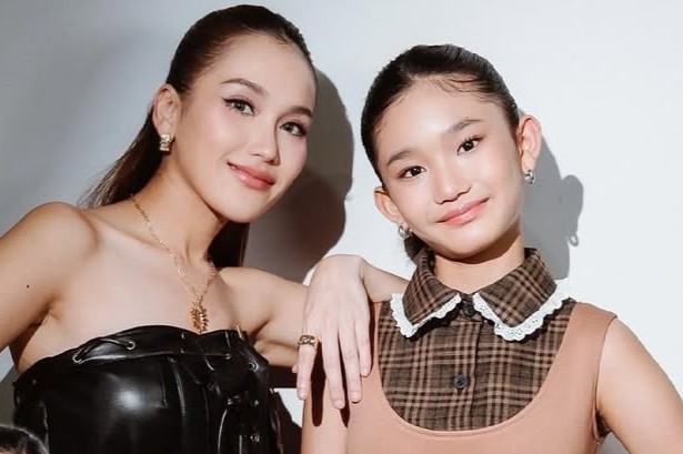 Ayu Ting Ting bersama Bilqis Khumaira Razak