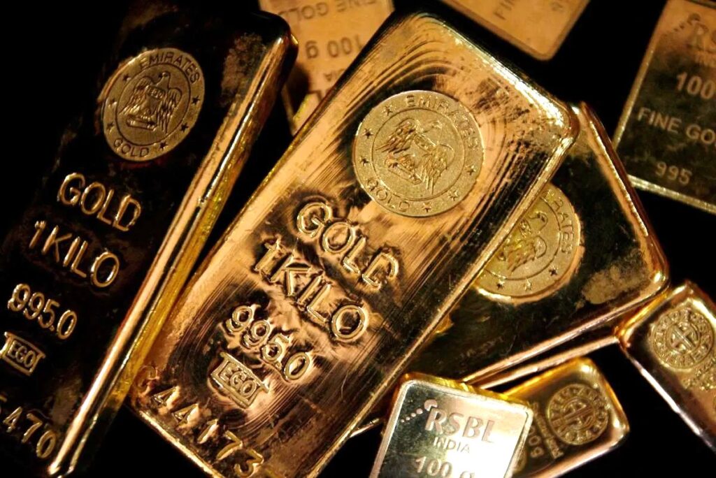 Emas batangan biasanya dijual dalam bentuk sertifikat resmi dari produsen terpercaya seperti Antam atau UBS.