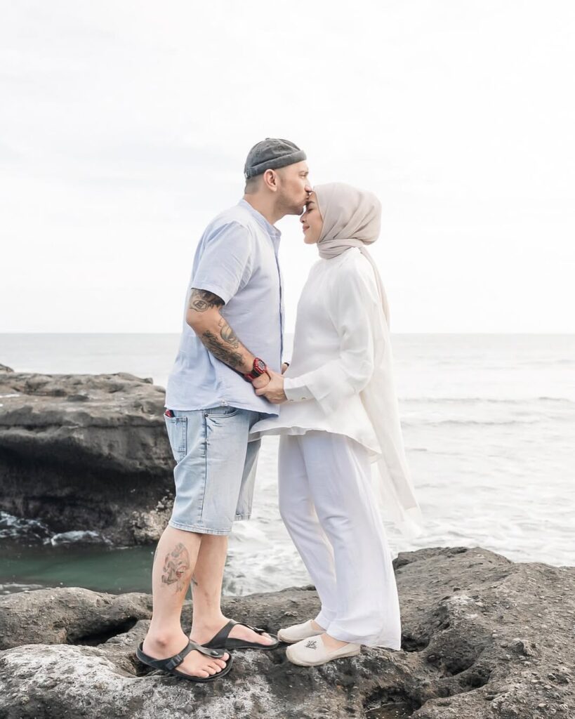 Kehilangan Gary Iskak menjadi pukulan besar bagi keluarga dan rekan-rekan sesama artis. 