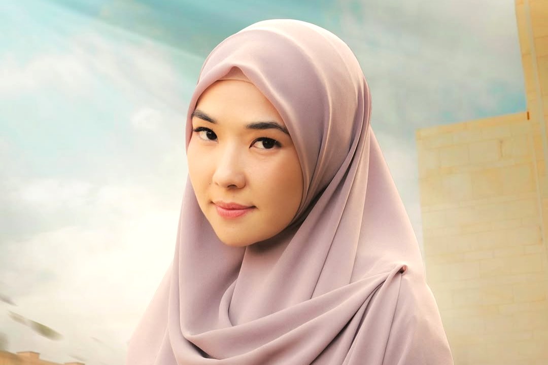 Gisella Anastasia berhijab di film Modual Nekad