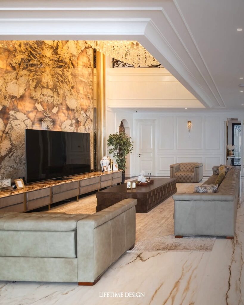 Lifetime Design andalkan material super premium seperti onyx marmer dan marble pilihan di area strategis.