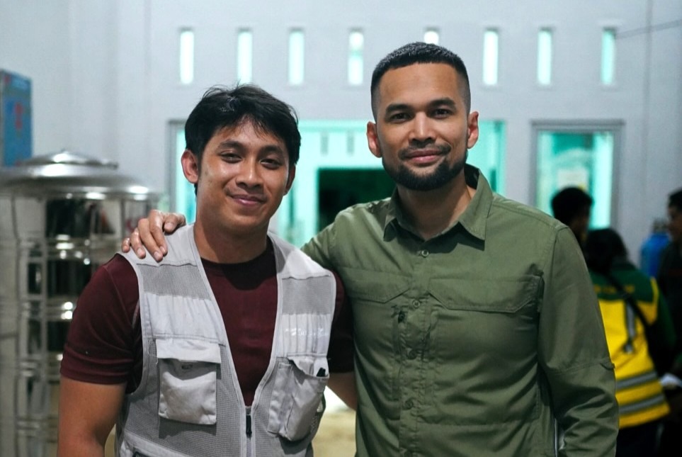 Teuku Wisnu menangis ceritakan kondisi wilayah bencana