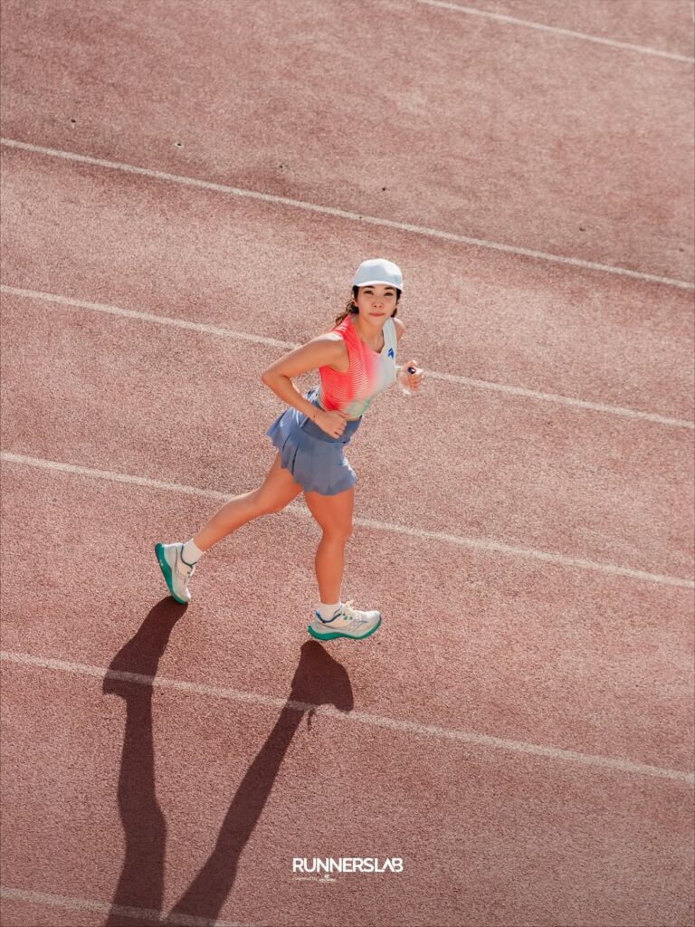 Gisel dikenal aktif membagikan aktivitas olahraga melalui akun Instagram pribadinya.