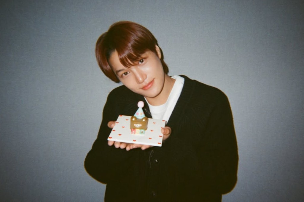 KAI EXO berulang tahun ke-32