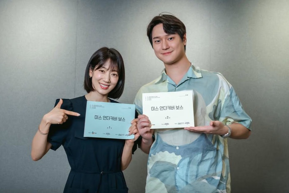 Selain Park Shin Hye dan Go Kyung Pyo, drama ini juga menghadirkan aktor pendatang baru Cho Han Gyul, Ha Yoon Kyung, Kim Won Hae, dan Im Chul Soo.