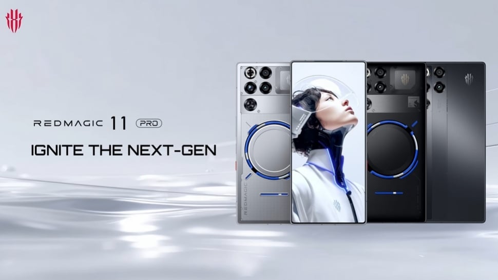 Redmagic 11 Pro tampil dengan desain futuristik khas ponsel gaming. Varian warna Subzero yang diulas memperlihatkan sistem pendingin cair AquaCore melalui panel transparan di bagian belakang.