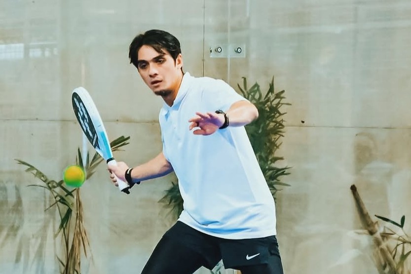 Sementara itu, Ricky Harun tak serta merta memberikan tanggapan langsung terkait isu karaoke bersama LC. Hanya saja, ia menyampaikan pesan positif terkait fitnah.