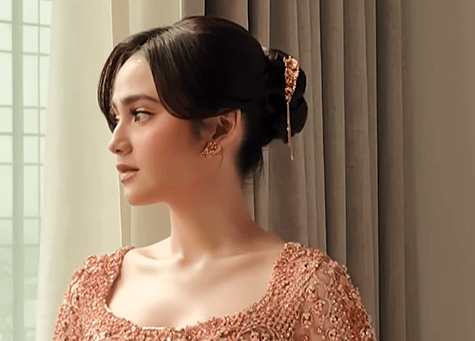 Syifa Hadju mendapatkan barang-barang mewah saat lamaran