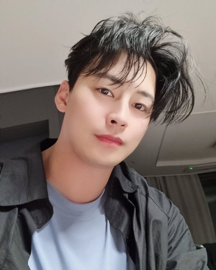 Banyak netizen menyadari bahwa jika tulisan “PIR.BG” dibalik, ia menyerupai “GB.RIP” yang berarti Goodbye, Rest In Peace. 