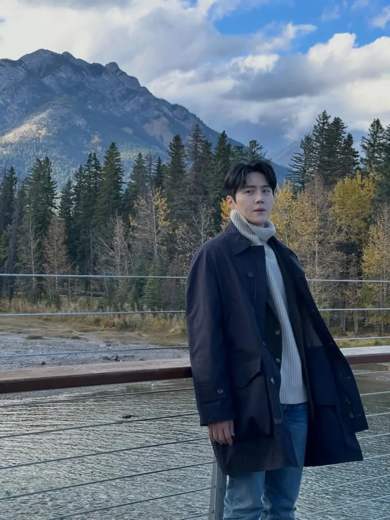 Sejumlah brand fashion yang bekerja sama dengannya mulai mengambil langkah antisipatif, termasuk menarik materi promosi yang sebelumnya telah dirilis ke publik.