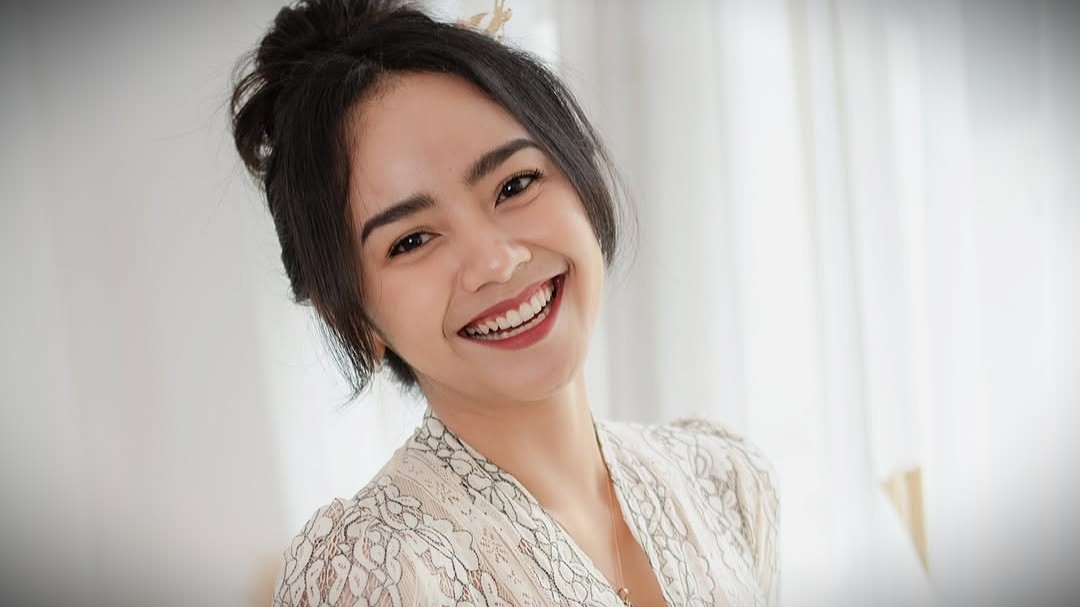 Ayu Puspa viral