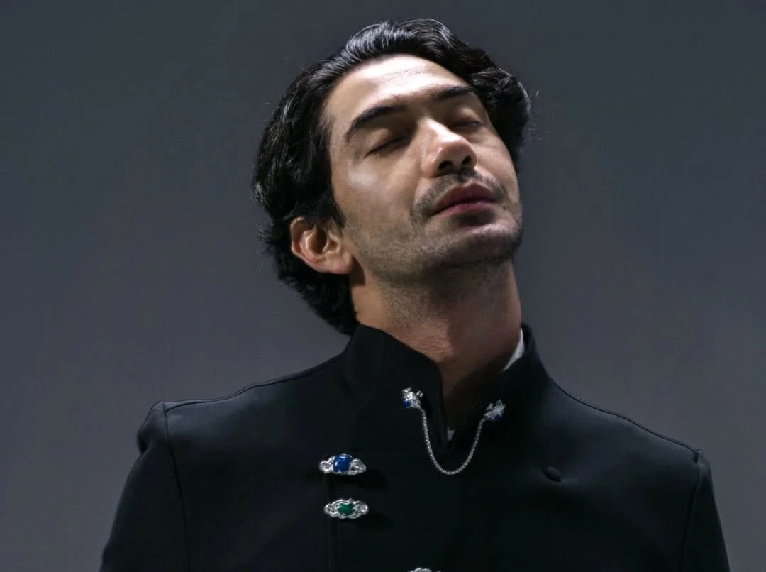 Reza Rahadian bermain di film Suzzanna